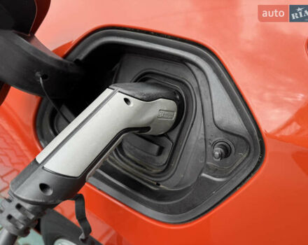 Оранжевый Опель Corsa-e, объемом двигателя 0 л и пробегом 45 тыс. км за 12950 $, фото 48 на Automoto.ua