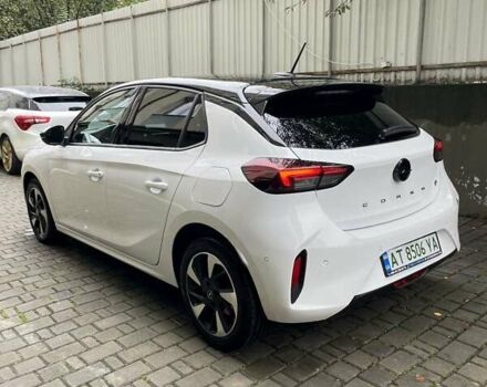 Білий Опель Corsa Electric, об'ємом двигуна 0 л та пробігом 30 тис. км за 17200 $, фото 4 на Automoto.ua