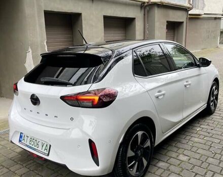 Білий Опель Corsa Electric, об'ємом двигуна 0 л та пробігом 30 тис. км за 17200 $, фото 7 на Automoto.ua