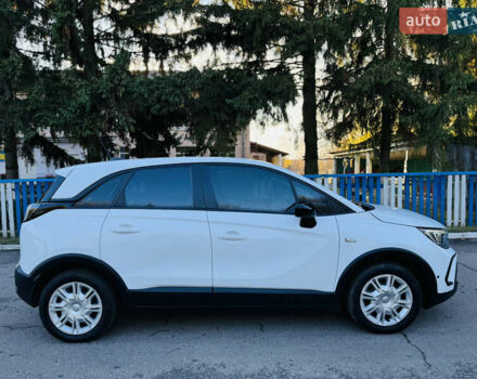 Білий Опель Crossland, об'ємом двигуна 1.2 л та пробігом 7 тис. км за 16500 $, фото 7 на Automoto.ua