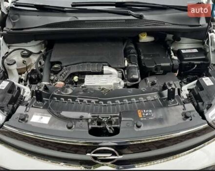 Белый Опель Crossland, объемом двигателя 1.2 л и пробегом 31 тыс. км за 17200 $, фото 10 на Automoto.ua