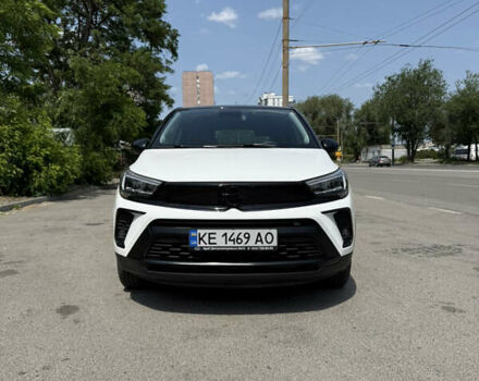 Белый Опель Crossland, объемом двигателя 1.2 л и пробегом 10 тыс. км за 20700 $, фото 1 на Automoto.ua