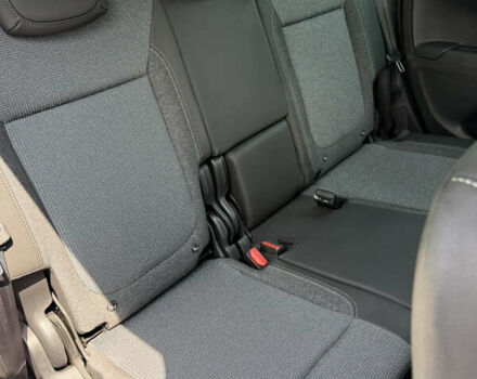 Белый Опель Crossland, объемом двигателя 1.2 л и пробегом 10 тыс. км за 20700 $, фото 10 на Automoto.ua