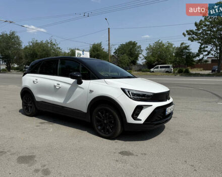 Белый Опель Crossland, объемом двигателя 1.2 л и пробегом 10 тыс. км за 20700 $, фото 2 на Automoto.ua