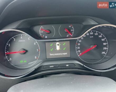 Чорний Опель Crossland, об'ємом двигуна 1.5 л та пробігом 100 тис. км за 16300 $, фото 22 на Automoto.ua