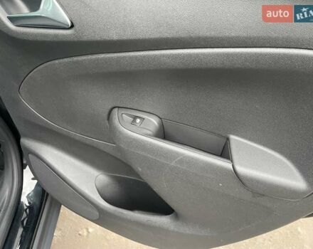 Чорний Опель Crossland, об'ємом двигуна 1.5 л та пробігом 100 тис. км за 16300 $, фото 24 на Automoto.ua