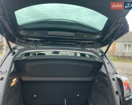 Чорний Опель Crossland, об'ємом двигуна 1.5 л та пробігом 100 тис. км за 16300 $, фото 4 на Automoto.ua