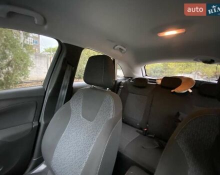 Сірий Опель Crossland, об'ємом двигуна 1.2 л та пробігом 24 тис. км за 16000 $, фото 10 на Automoto.ua