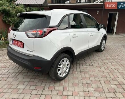 Білий Опель Crossland X, об'ємом двигуна 1.5 л та пробігом 173 тис. км за 12999 $, фото 5 на Automoto.ua