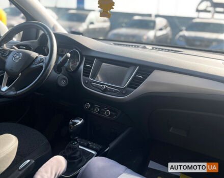 Білий Опель Crossland X, об'ємом двигуна 1.5 л та пробігом 113 тис. км за 17000 $, фото 22 на Automoto.ua