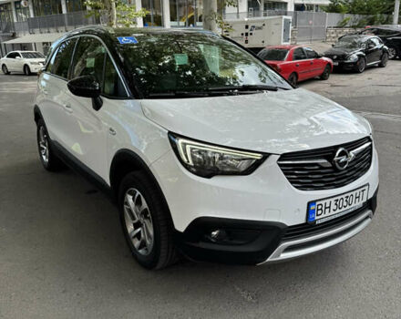 Білий Опель Crossland X, об'ємом двигуна 1.2 л та пробігом 46 тис. км за 14500 $, фото 2 на Automoto.ua