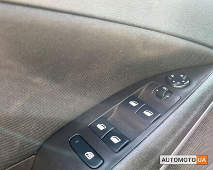 Білий Опель Crossland X, об'ємом двигуна 1.5 л та пробігом 113 тис. км за 17000 $, фото 10 на Automoto.ua