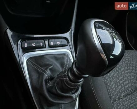 Білий Опель Crossland X, об'ємом двигуна 1.5 л та пробігом 173 тис. км за 12999 $, фото 20 на Automoto.ua