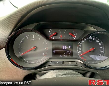 Білий Опель Crossland X, об'ємом двигуна 1.2 л та пробігом 81 тис. км за 14800 $, фото 10 на Automoto.ua