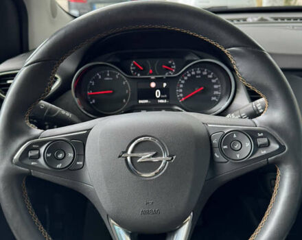 Білий Опель Crossland X, об'ємом двигуна 1.2 л та пробігом 46 тис. км за 14500 $, фото 12 на Automoto.ua
