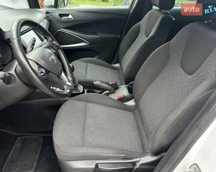 Білий Опель Crossland X, об'ємом двигуна 1.5 л та пробігом 173 тис. км за 12999 $, фото 9 на Automoto.ua