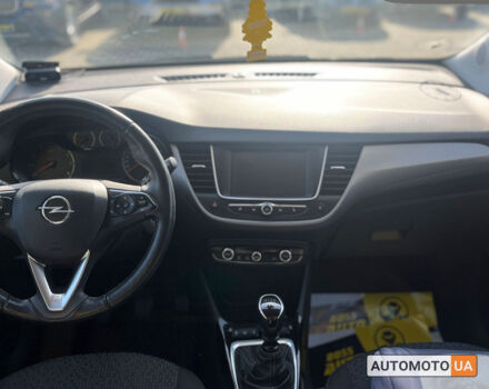 Білий Опель Crossland X, об'ємом двигуна 1.5 л та пробігом 113 тис. км за 17000 $, фото 14 на Automoto.ua