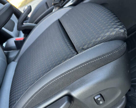 Білий Опель Crossland X, об'ємом двигуна 1.5 л та пробігом 270 тис. км за 12700 $, фото 66 на Automoto.ua