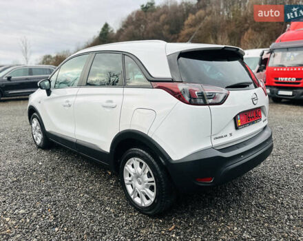 Білий Опель Crossland X, об'ємом двигуна 1.5 л та пробігом 179 тис. км за 13950 $, фото 4 на Automoto.ua