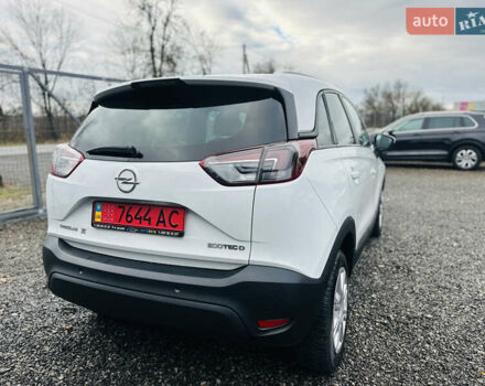 Білий Опель Crossland X, об'ємом двигуна 1.5 л та пробігом 179 тис. км за 13950 $, фото 7 на Automoto.ua