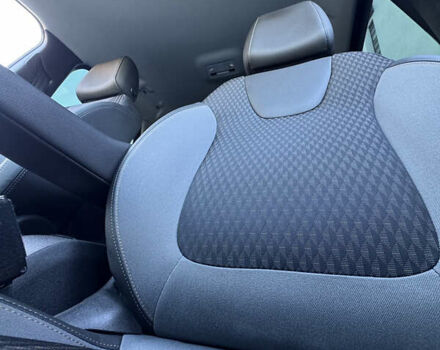 Білий Опель Crossland X, об'ємом двигуна 1.5 л та пробігом 270 тис. км за 12700 $, фото 64 на Automoto.ua