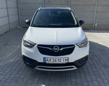 Белый Опель Crossland X, объемом двигателя 1.2 л и пробегом 62 тыс. км за 14900 $, фото 1 на Automoto.ua
