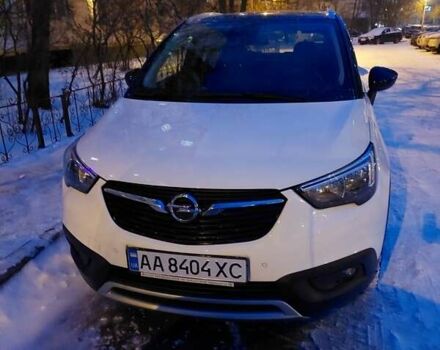 Белый Опель Crossland X, объемом двигателя 1.2 л и пробегом 77 тыс. км за 14200 $, фото 1 на Automoto.ua