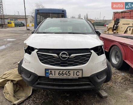 Білий Опель Crossland X, об'ємом двигуна 1.2 л та пробігом 60 тис. км за 5500 $, фото 1 на Automoto.ua