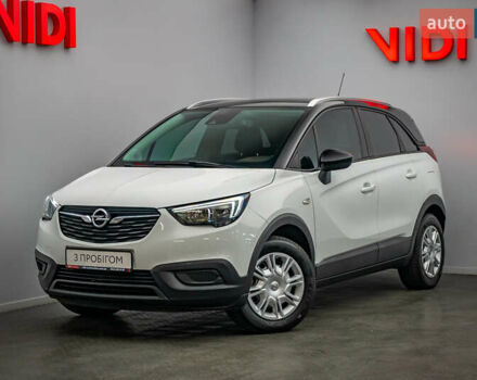Білий Опель Crossland X, об'ємом двигуна 1.2 л та пробігом 49 тис. км за 15382 $, фото 1 на Automoto.ua