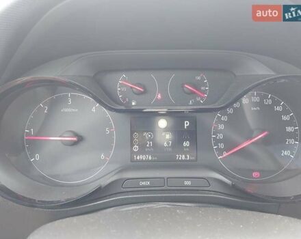 Чорний Опель Crossland X, об'ємом двигуна 1.5 л та пробігом 149 тис. км за 16200 $, фото 3 на Automoto.ua