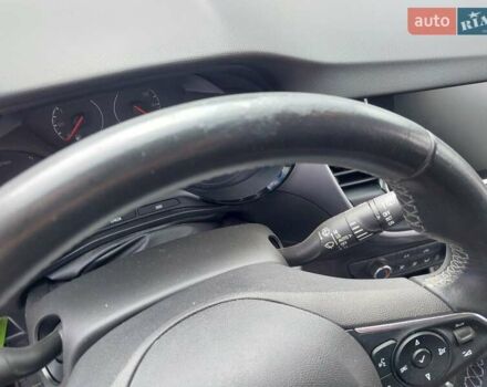 Чорний Опель Crossland X, об'ємом двигуна 1.5 л та пробігом 149 тис. км за 16200 $, фото 2 на Automoto.ua