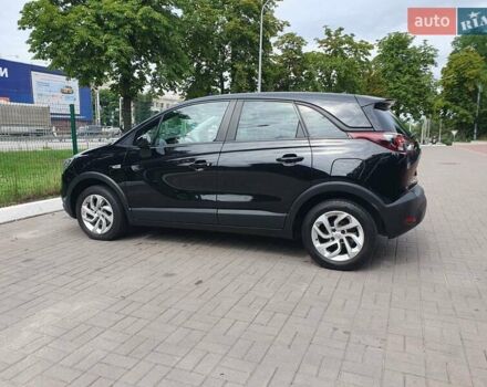Чорний Опель Crossland X, об'ємом двигуна 1.2 л та пробігом 62 тис. км за 13999 $, фото 7 на Automoto.ua