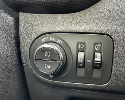 Черный Опель Crossland X, объемом двигателя 1.5 л и пробегом 230 тыс. км за 15750 $, фото 32 на Automoto.ua