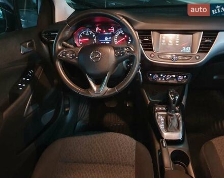 Чорний Опель Crossland X, об'ємом двигуна 1.2 л та пробігом 62 тис. км за 13999 $, фото 78 на Automoto.ua