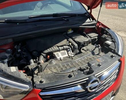 Опель Crossland X 2019 в Запорожье на Automoto.ua Красный Опель Crossland X, объемом двигателя 1.2 л и пробегом 69 тыс. км за 15200 $, фото 13 на Automoto.ua