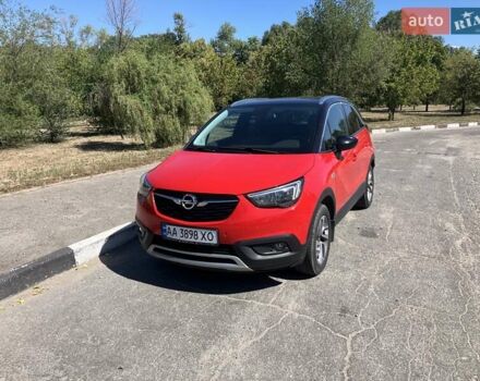 Червоний Опель Crossland X, об'ємом двигуна 1.2 л та пробігом 68 тис. км за 16200 $, фото 1 на Automoto.ua