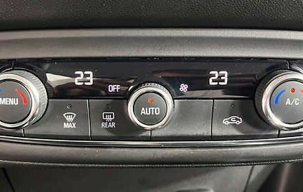 Опель Crossland X, объемом двигателя 1.5 л и пробегом 166 тыс. км за 15750 $, фото 22 на Automoto.ua