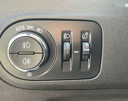 Опель Crossland X, об'ємом двигуна 1.5 л та пробігом 113 тис. км за 17000 $, фото 12 на Automoto.ua