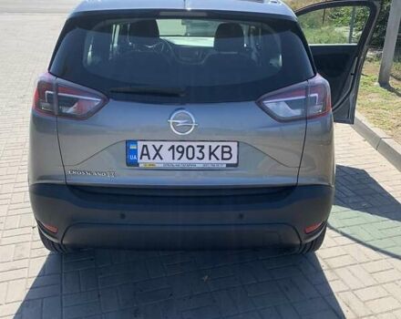 Сірий Опель Crossland X, об'ємом двигуна 1.2 л та пробігом 60 тис. км за 14200 $, фото 3 на Automoto.ua