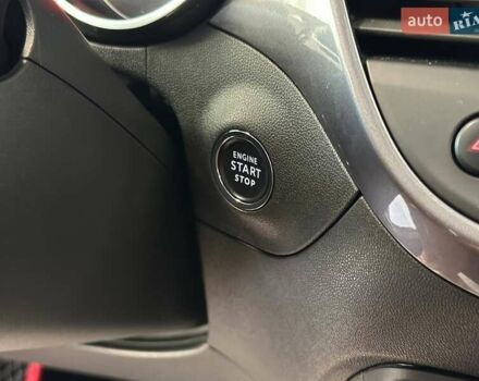 Серый Опель Crossland X, объемом двигателя 1.2 л и пробегом 100 тыс. км за 13900 $, фото 45 на Automoto.ua
