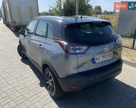Сірий Опель Crossland X, об'ємом двигуна 1.2 л та пробігом 60 тис. км за 14200 $, фото 2 на Automoto.ua