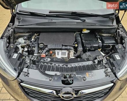 Серый Опель Crossland X, объемом двигателя 1.2 л и пробегом 60 тыс. км за 13999 $, фото 57 на Automoto.ua