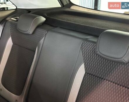 Сірий Опель Crossland X, об'ємом двигуна 1.2 л та пробігом 100 тис. км за 14590 $, фото 30 на Automoto.ua