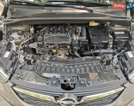Серый Опель Crossland X, объемом двигателя 1.2 л и пробегом 32 тыс. км за 13000 $, фото 19 на Automoto.ua