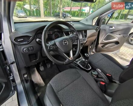 Серый Опель Crossland X, объемом двигателя 1.2 л и пробегом 32 тыс. км за 13000 $, фото 15 на Automoto.ua