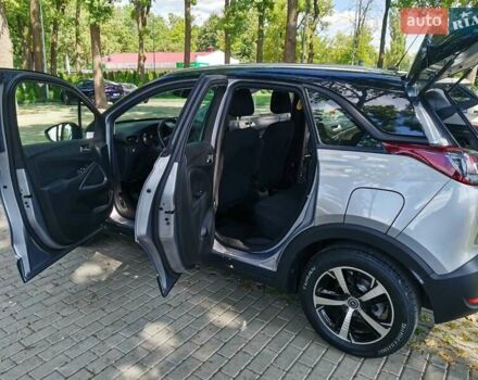 Серый Опель Crossland X, объемом двигателя 1.2 л и пробегом 32 тыс. км за 13000 $, фото 11 на Automoto.ua