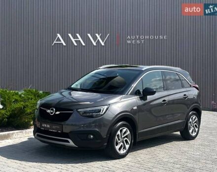 Сірий Опель Crossland X, об'ємом двигуна 1.2 л та пробігом 100 тис. км за 14590 $, фото 1 на Automoto.ua