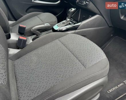 Синій Опель Crossland X, об'ємом двигуна 1.2 л та пробігом 140 тис. км за 13500 $, фото 41 на Automoto.ua