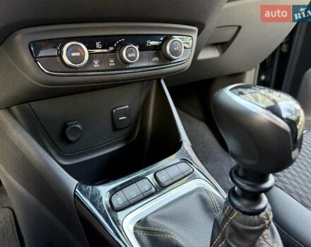 Синий Опель Crossland X, объемом двигателя 1.5 л и пробегом 200 тыс. км за 14800 $, фото 23 на Automoto.ua