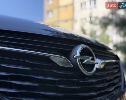 Синий Опель Crossland X, объемом двигателя 1.5 л и пробегом 200 тыс. км за 15400 $, фото 1 на Automoto.ua